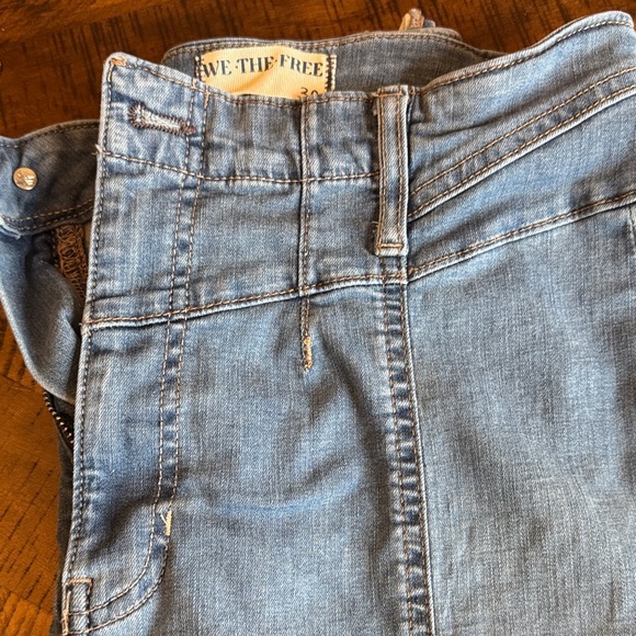 We The Free Blue Flare Jeans - Picture 7 of 11